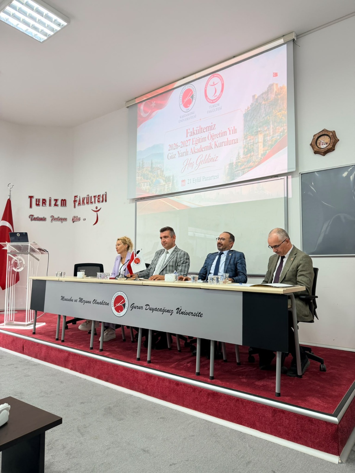 Fakültemiz Akademik Kurul Toplantısı Yapıldı