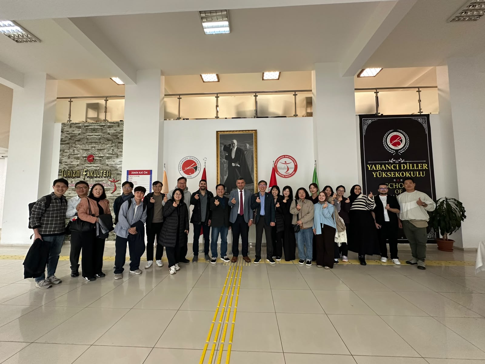 Koreliler Derneğinden Fakültemize Ziyaret