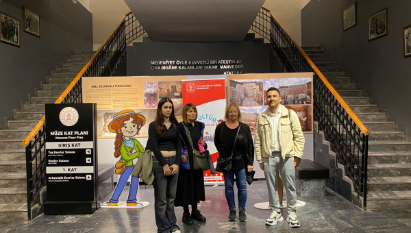 Turizm Rehberliği Öğrencilerimiz Erasmus+ Proje Ortaklarına Rehberlik Yaptı